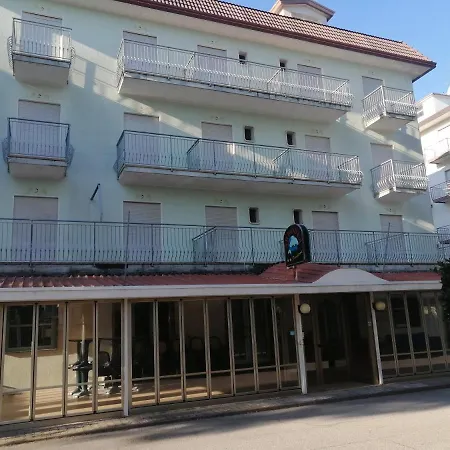Hotel Arborea 2*